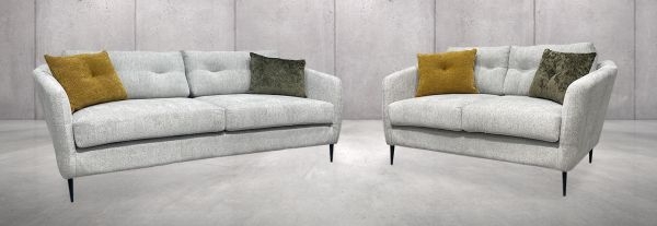 Imagen de Sofa y Love Seat Kuri